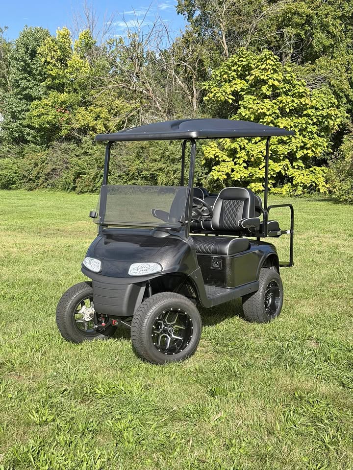 Lifted EZGO RXV Elite with Samsung Lithium and 3 Year Warranty